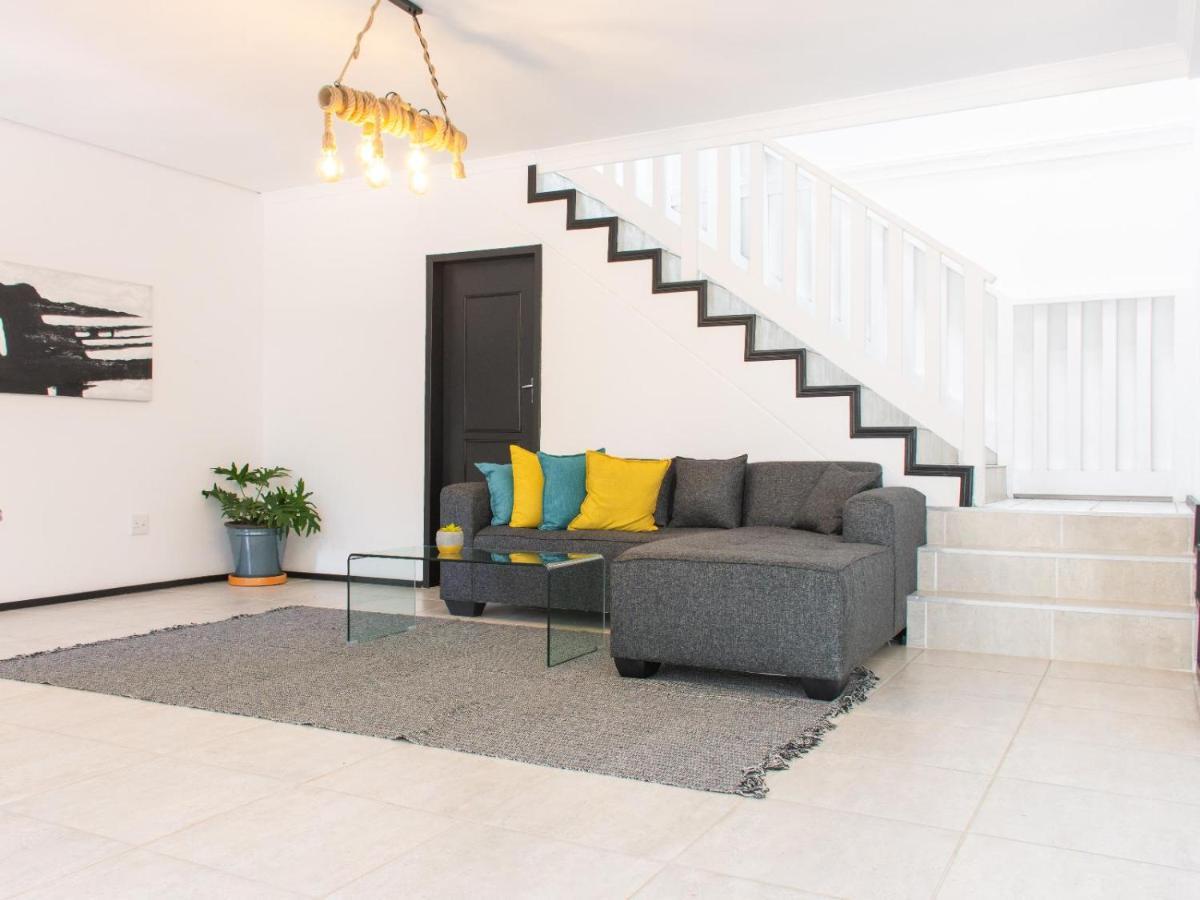 Zwelakho Furnished Apartments The Cube Johannesburgo Exterior foto